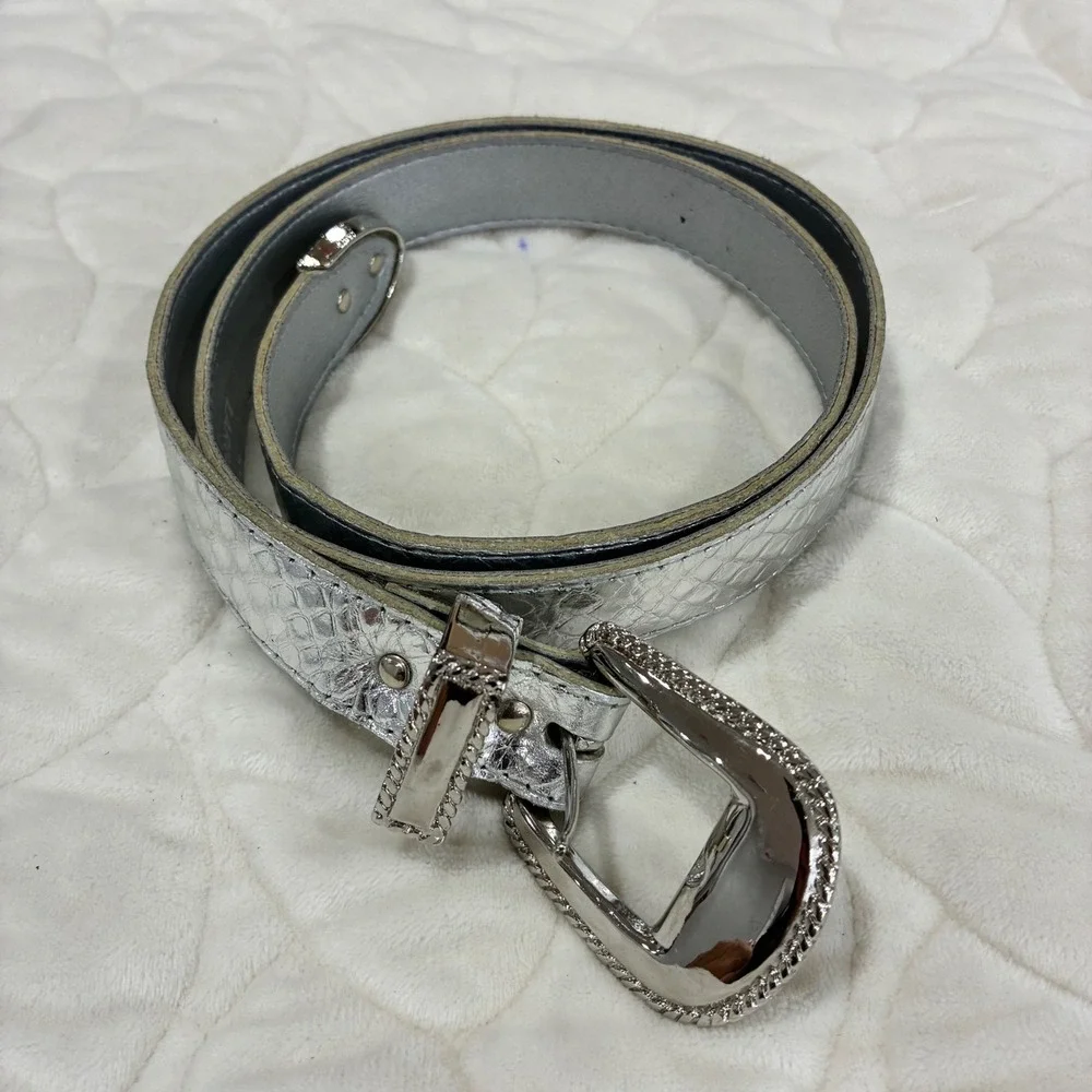 VTG Accessories by Pearl‎ Silver Snakeskin Genuine Leather Casual Belt Large
